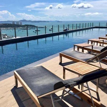 The Base Central Pattaya Quiet King-Bed With Infinity Pool & Free Netflix! Luaran gambar