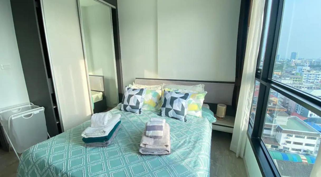 The Base Central Pattaya Quiet King-Bed With Infinity Pool & Free Netflix! Luaran gambar