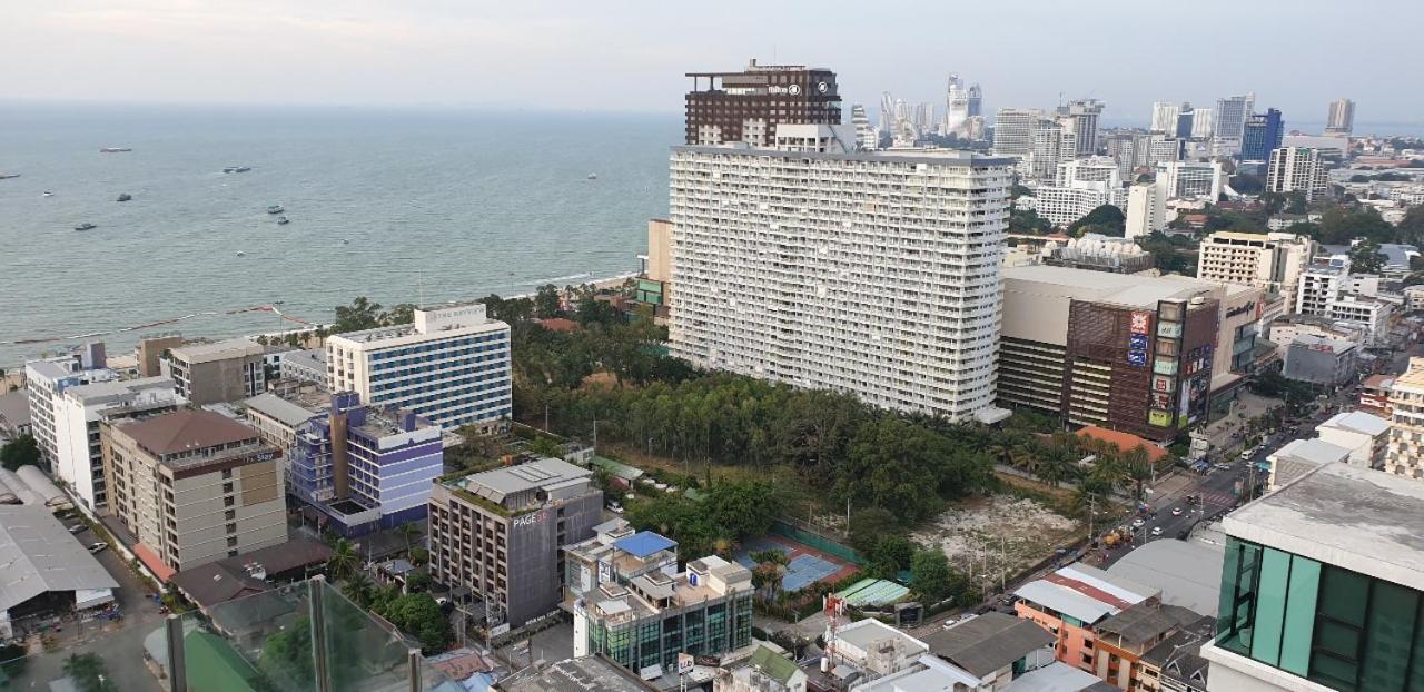 The Base Central Pattaya Quiet King-Bed With Infinity Pool & Free Netflix! Luaran gambar