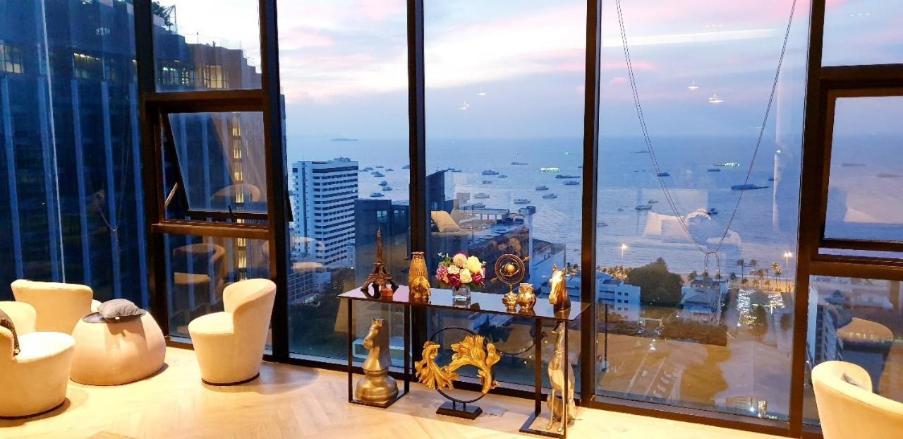 The Base Central Pattaya Quiet King-Bed With Infinity Pool & Free Netflix! Luaran gambar
